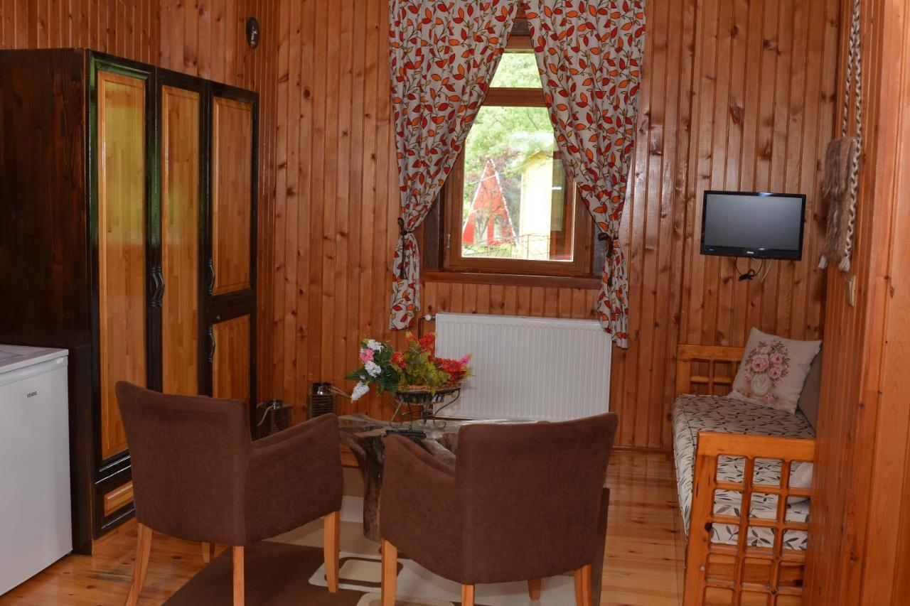 Abant Korudam bungalov butik otel Bagian luar foto